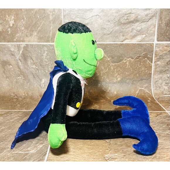 VTG Halloween 16” Vampire Plush Goffa International Stuffed Plushie Doll - Picture 6 of 6